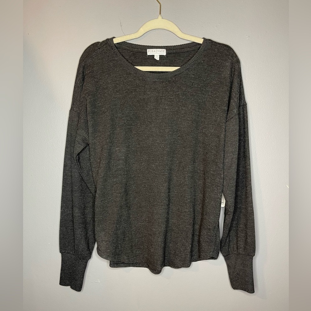 P.J. Salvage Slate Melange Long Sleeve Top Size M NWT grey